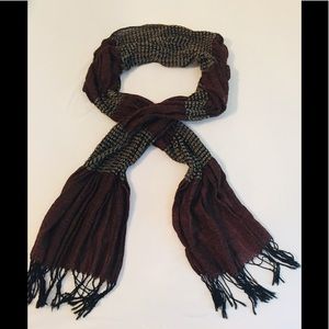 Lightweight scarf